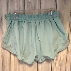 Lulu lemon 2.5 shorts icy blue. Run Hotty hot low rise lined